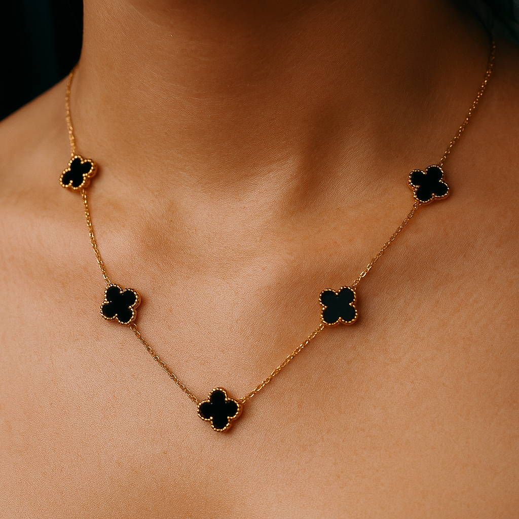 18K Blacky Clover Pendant Chain