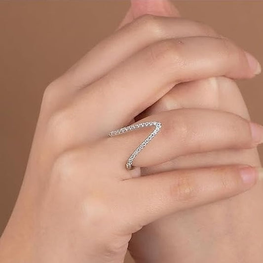 18Kt Chevron Ring